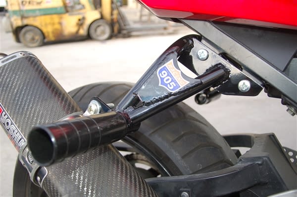Yamaha YZF R1 Stunt Pegs Yamaha YZF R1 Stunt Pegs