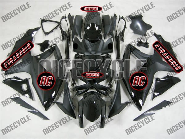 Suzuki GSX-R 600 750 Gloss/Matte Black Fairing