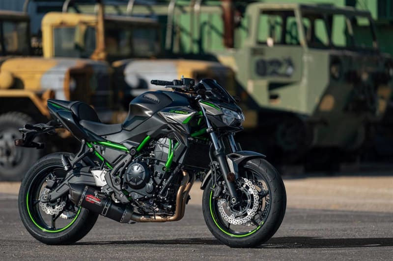 Yoshimura Kawasaki Z 650 (17-24) Race AT2 Stainless Full Exhaust, w/ Carbon Fiber Muffler Yoshimura Kawasaki Z 650 (17-24) Race AT2 Stainless Full Exhaust, w/ Carbon Fiber Muffler