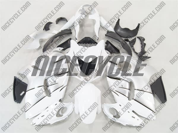 Suzuki GSX-R 1300 Hayabusa White/Silver Fairings Suzuki GSX-R 1300 Hayabusa White/Silver Fairings