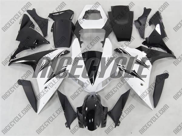 Yamaha YZF-R1 White/Black Fairings Yamaha YZF-R1 White/Black Fairings