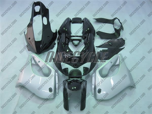 Yamaha YZF 1000 Thunderace Silver/Black Fairings Yamaha YZF 1000 Thunderace Silver/Black Fairings