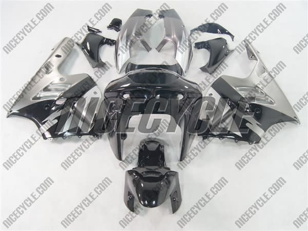 Silver/Black Kawasaki ZX-9R Fairings Silver/Black Kawasaki ZX-9R Fairings