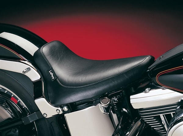 Harley Davidson Softail Silhouette Solo Seat Harley Davidson Softail Silhouette Solo Seat