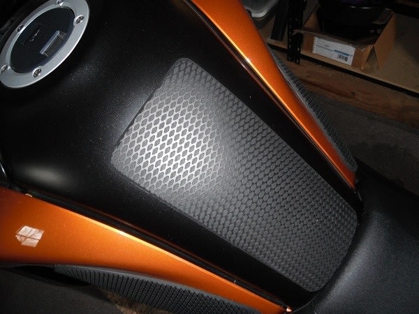 Suzuki V Strom Tank Grip Suzuki V Strom Tank Grip
