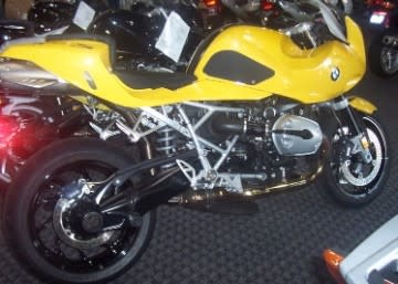 BMW R1200S Tank Grip