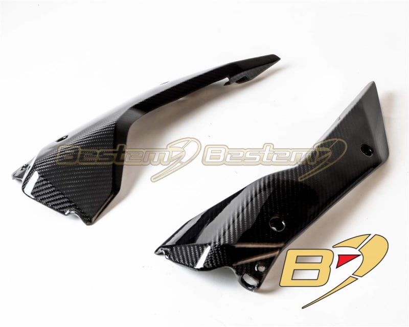 KTM Superduke 1290 GT 2019-2022 Carbon Fiber Fuel Tank Side Covers Fairing Twill KTM Superduke 1290 GT 2019-2022 Carbon Fiber Fuel Tank Side Covers Fairing Twill