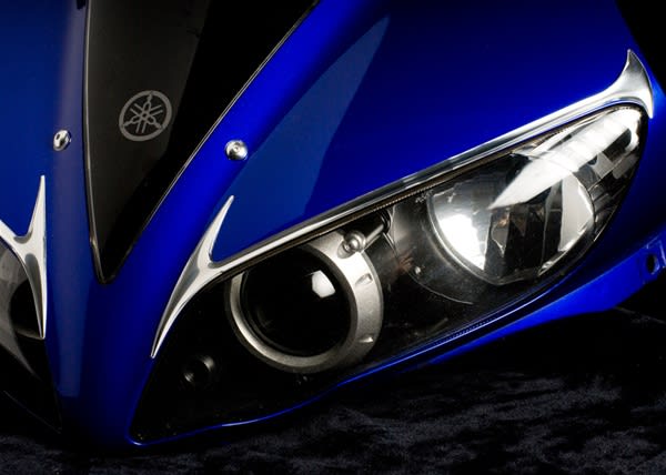 Yamaha YZF R1 Headlight Trim Yamaha YZF R1 Headlight Trim