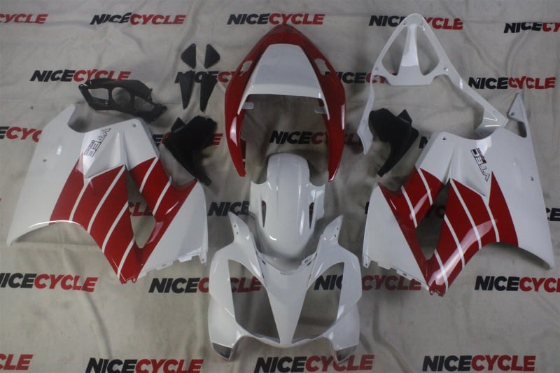 Honda VFR-800 White/Red Fairings