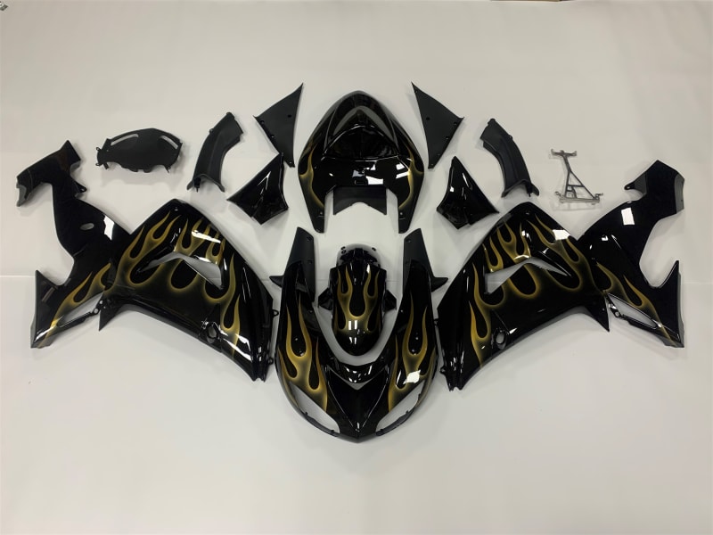Kawasaki ZX10R 2006-2007 Black/Gold Flames Fairings | KAW49