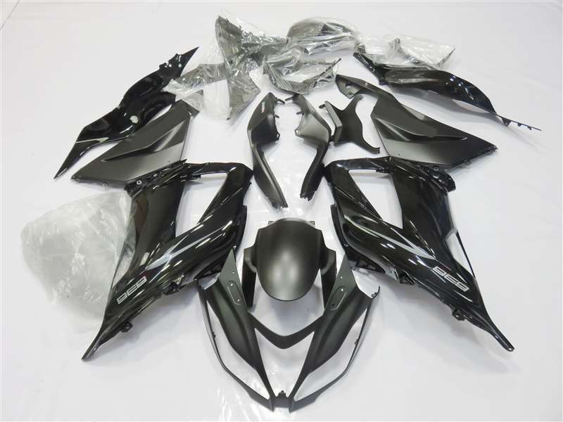 Motorcycle Fairings Kit - 2013-2018 Kawasaki ZX6R silver/Black Fairings | NK61317-6 Motorcycle Fairings Kit - 2013-2018 Kawasaki ZX6R silver/Black Fairings | NK61317-6