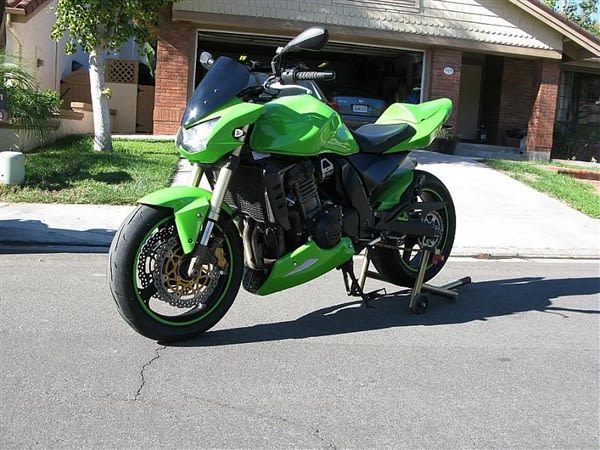 Kawasaki Z750S 2004-2007 / Z750S 2007-2011 Bellypan