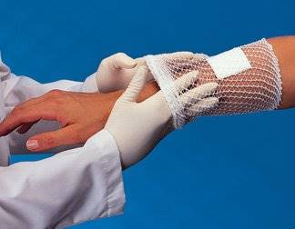 Gentell SurgilastÂ® Elastic Net Retainer Dressing, Size 3, 10 Yard