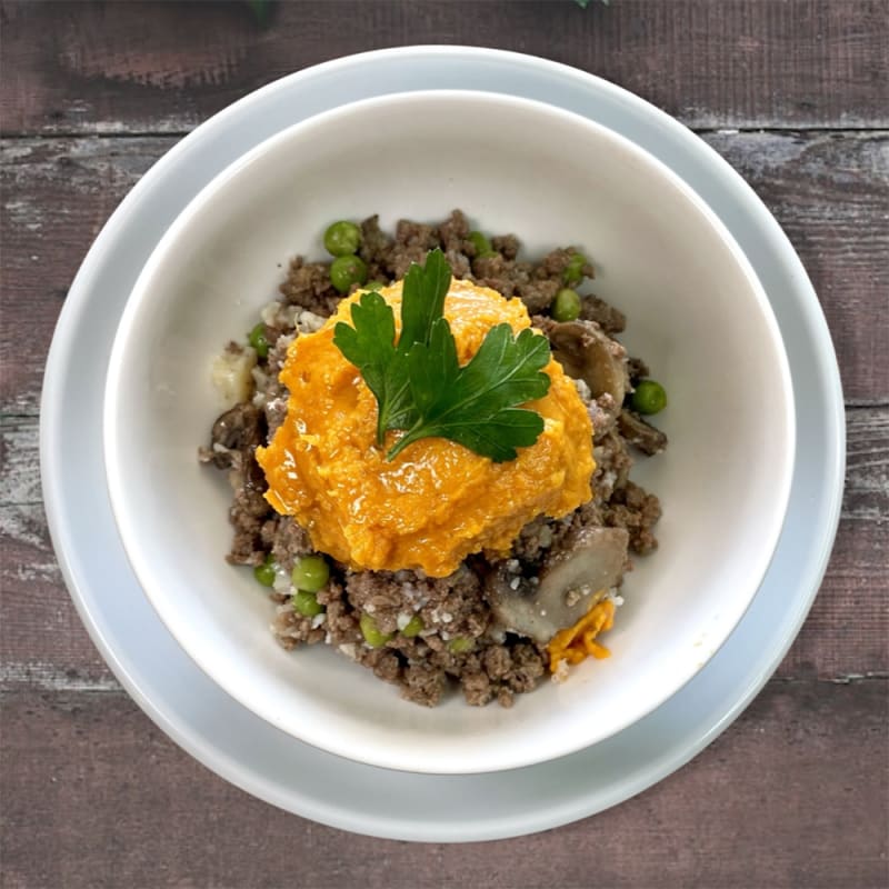 Our version of the traditional American Shepard's Pie. Seasoned ground beef sauteed with mushrooms and peas. Topped with our sweet mashed potato! So delicious!!

Cal. 496, Carbs: 54.6g, Protein: 35g,
Fat: 15.7g, Sod. 251.5mg, WW: 13 points