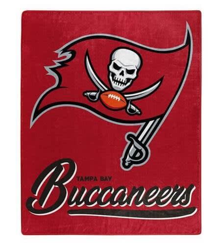 TAMPA BAY BUCCANEERS 50"x 60" SIGNATURE DESIGN PLUSH BLANKET