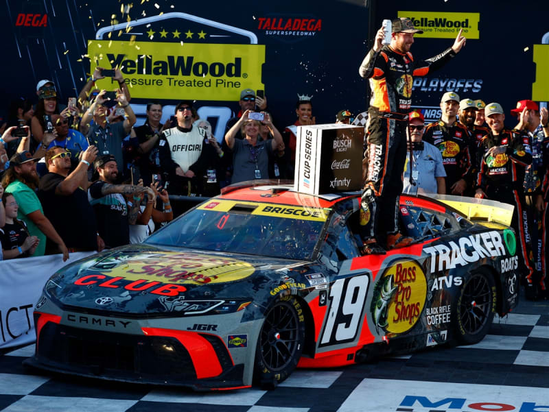 **Preorder** CHASE BRISOCE 2025 BASS PRO SHOPS TALLADEGA RACED WIN 1:64 ARC DIECAST