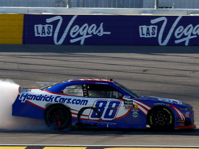 **Preorder** KYLE LARSON 2026 HENDRICKCARS.COM LAS VEGAS RACED WIN 1:24 COLOR CHROME ARC DIECAST