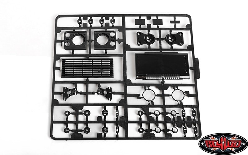 RC4WD 2015 Land Rover Defender D90 Light and Grille Details