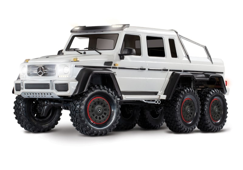 Traxxas TRX-6 RTR with Mercedes-Benz G 63 AMG 6x6 Body (Metallic White Edition)