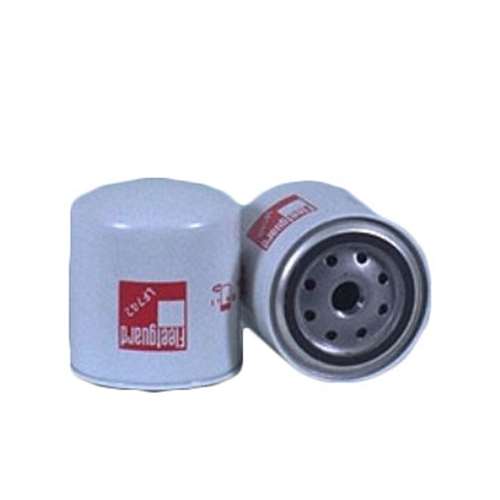 Fleetguard lube filter, part number LF742 qty 1.