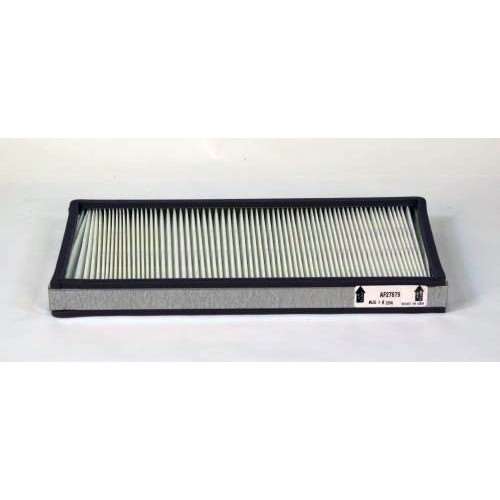 Fleetguard air filter, part number AF27679.