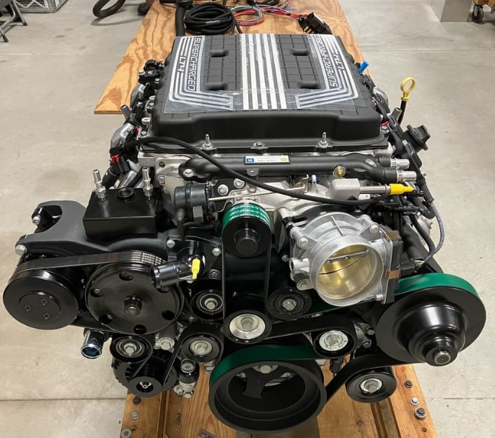 LT4/Manual Harness Package (2017+)