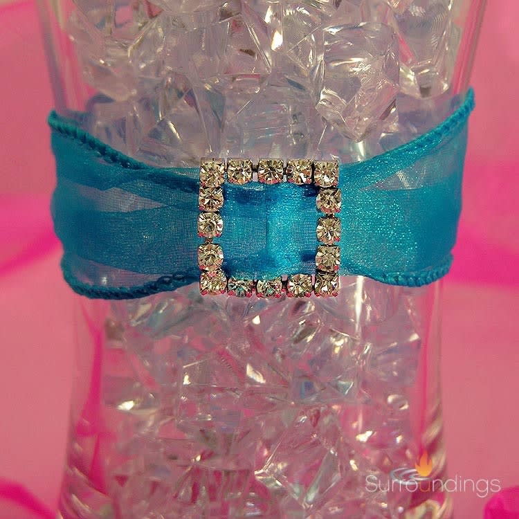 Diamond ribbon buckle