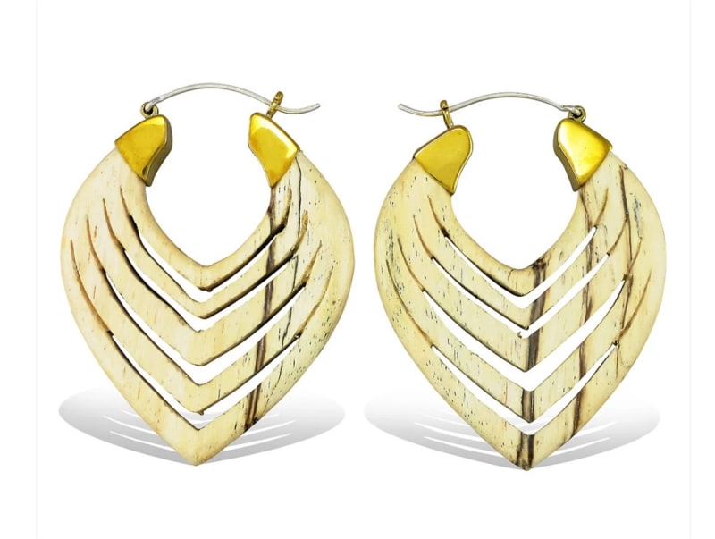 NERO DIAMONDS WOOD EARRINGS