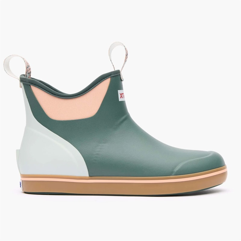 XTRATUF Women's Ankle Deck Boot (Garden Green) - XWAB308