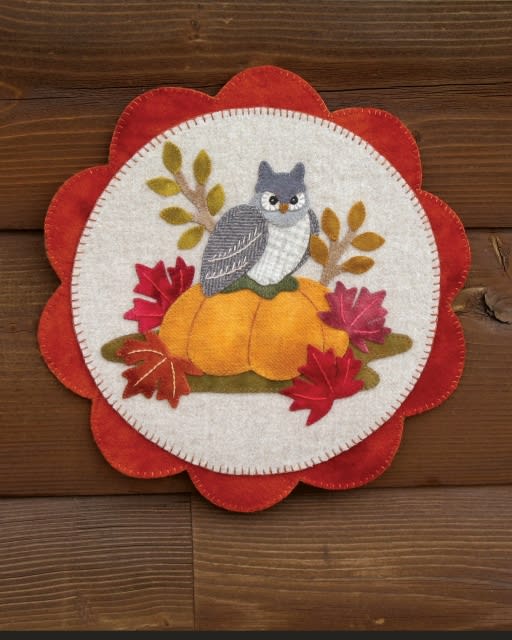Oscar the Owl Wool Applique Quilt Pattern