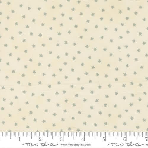 BREATHTAKING BLUES:  Tiny Leaf Porcelain 44408 11 by 3 Sisters