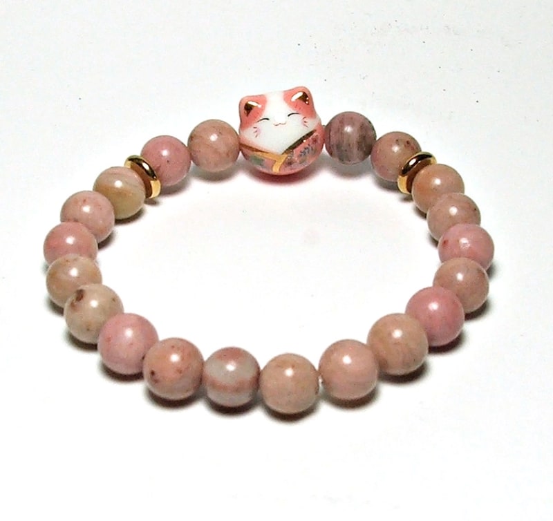 SB-099-STONE 8mm ROUND BEAD BRACELET INPINKISH CAT DESIGN-7 1/2"