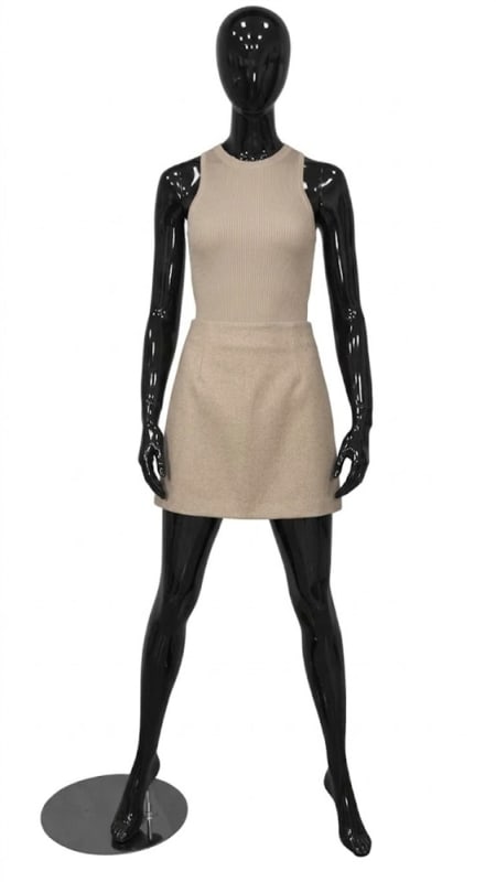 leslie egghead glossy black female mannequin pose 4