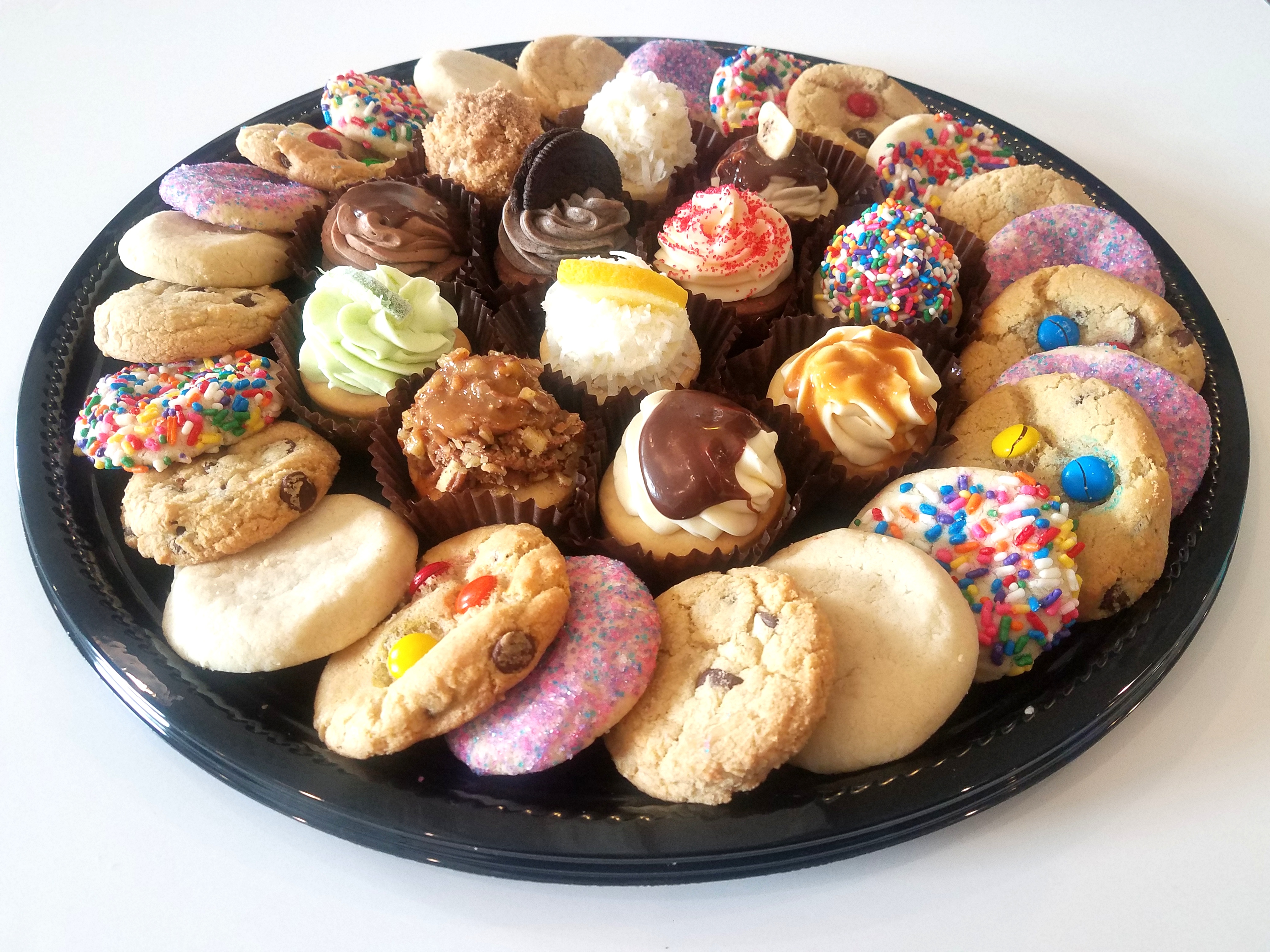 16 Cookie and Bar Tray - Nichole's Fine Pastry