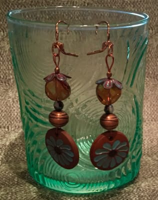Copper Daisy // Blue Daisy Beaded Earrings // Swarovski Crystals // Handmade Jewelry for Women // Gift Idea