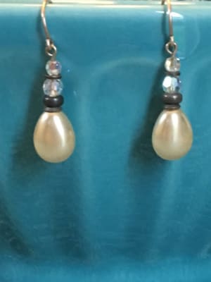 Sunshine and Pearls // Pearls Petite // Timeless Teardrop Pearl Earrings // Women's Jewelry // Elegant Gift for Wife or Mother