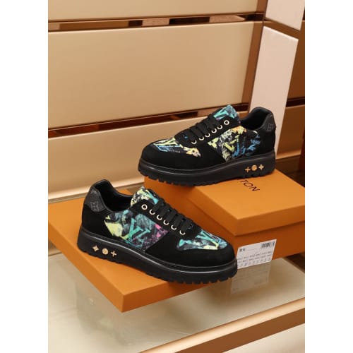 Louis Vuitton® LV Runner Tatic Sneaker Multicolored. Size 07.5 in 2023