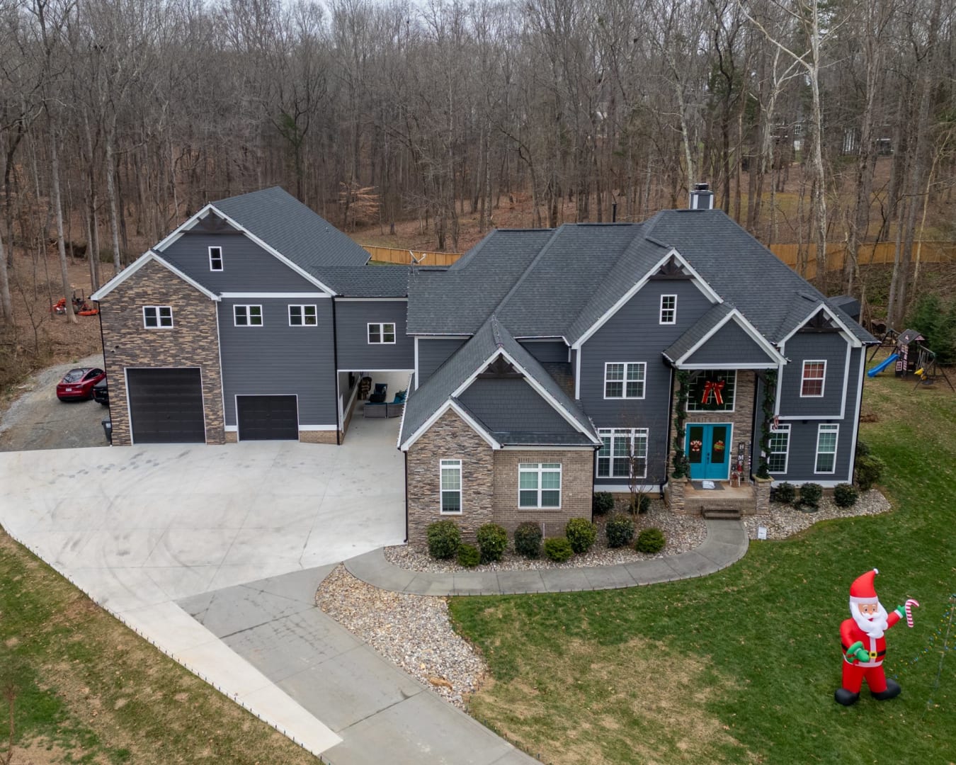 Ridgeview Court