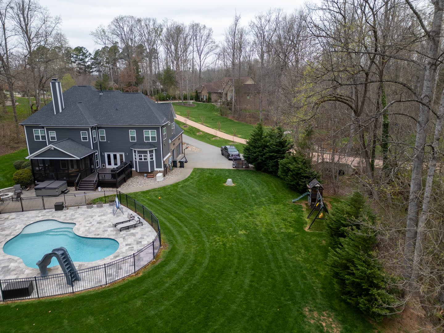 Ridgeview Court - Before 5