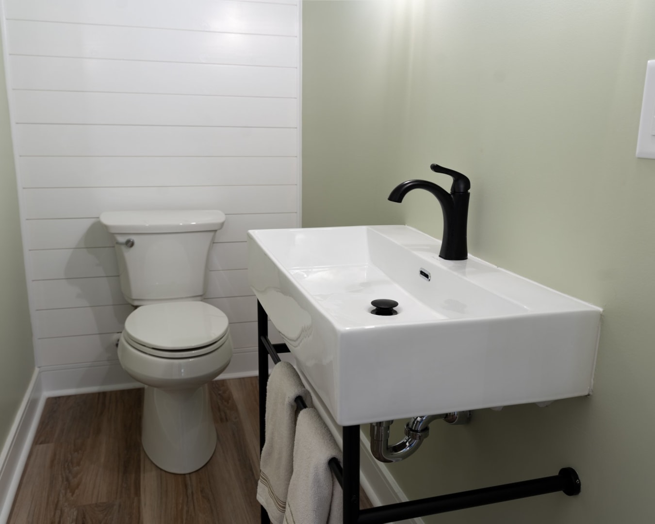 Columbus Road - Completion 8