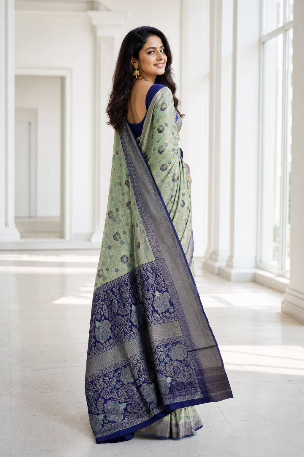 Handloom Pista Green Silk Saree thumbnail 2