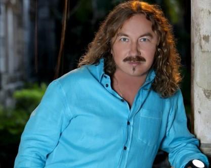 Госпитализированный в Коммунарку с пневмонией Игорь Николаев прочитал стихотворение Станислава Куняева </div></body></html>