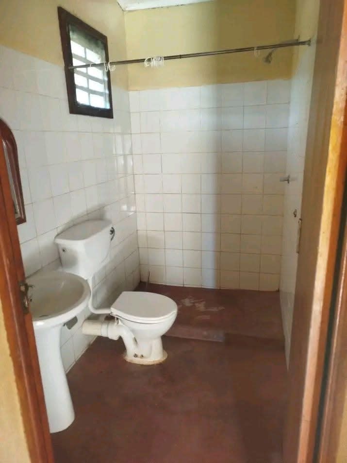 Casa T2 independente , foto 1