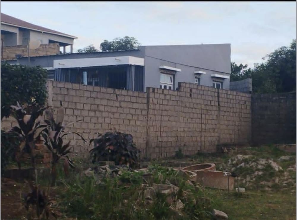 🏘Arrenda-se esta casa Tp-3 localizada na cidade de chimoio no bairro-Tambara 2, foto 3
