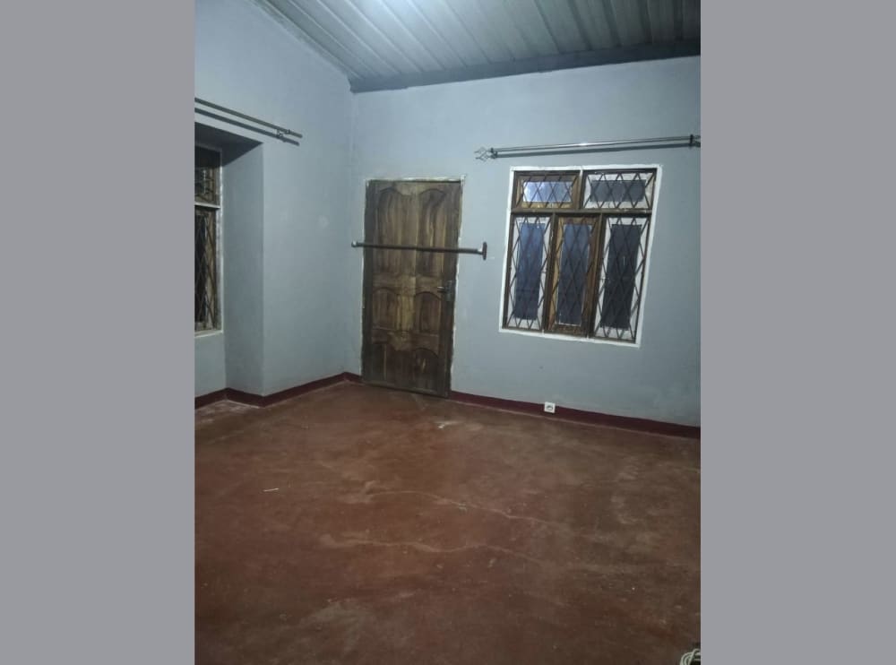 🏘Arrenda-se esta casa Tp-3 localizada na cidade de chimoio no bairro-Tambara 2, foto 7