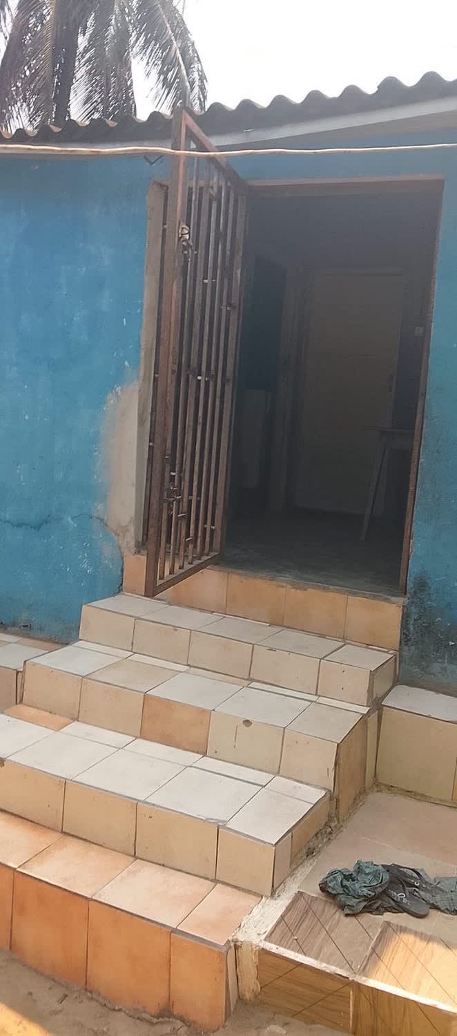 tenho disponível este quarto e varanda gradeada no bairro bloco 9, foto 5
