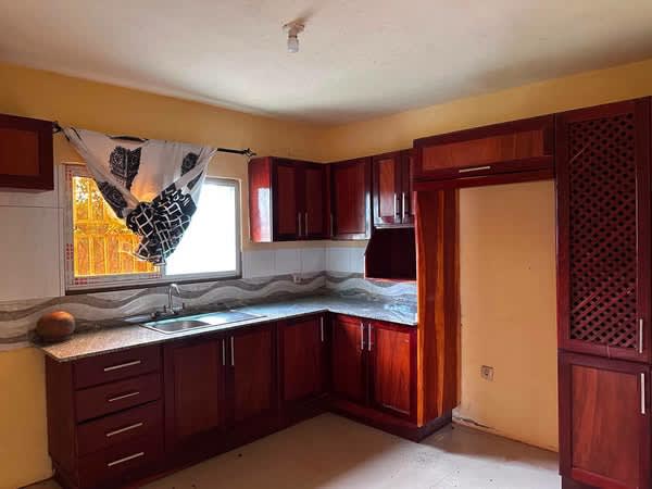 🏠 ARRENDA-SE CASA T2 CIDADE DE CHIMOIO , foto 3