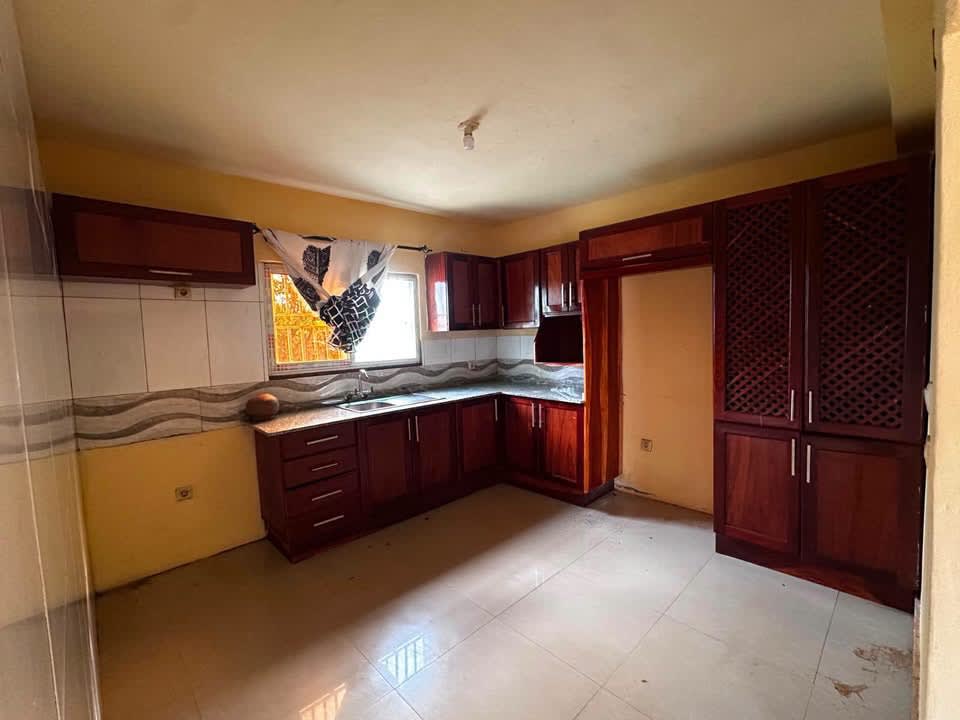 🏠 ARRENDA-SE CASA T2 CIDADE DE CHIMOIO , foto 2