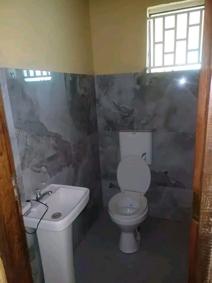 ARRENDA SE ESSA CASA tipo 2, foto 3