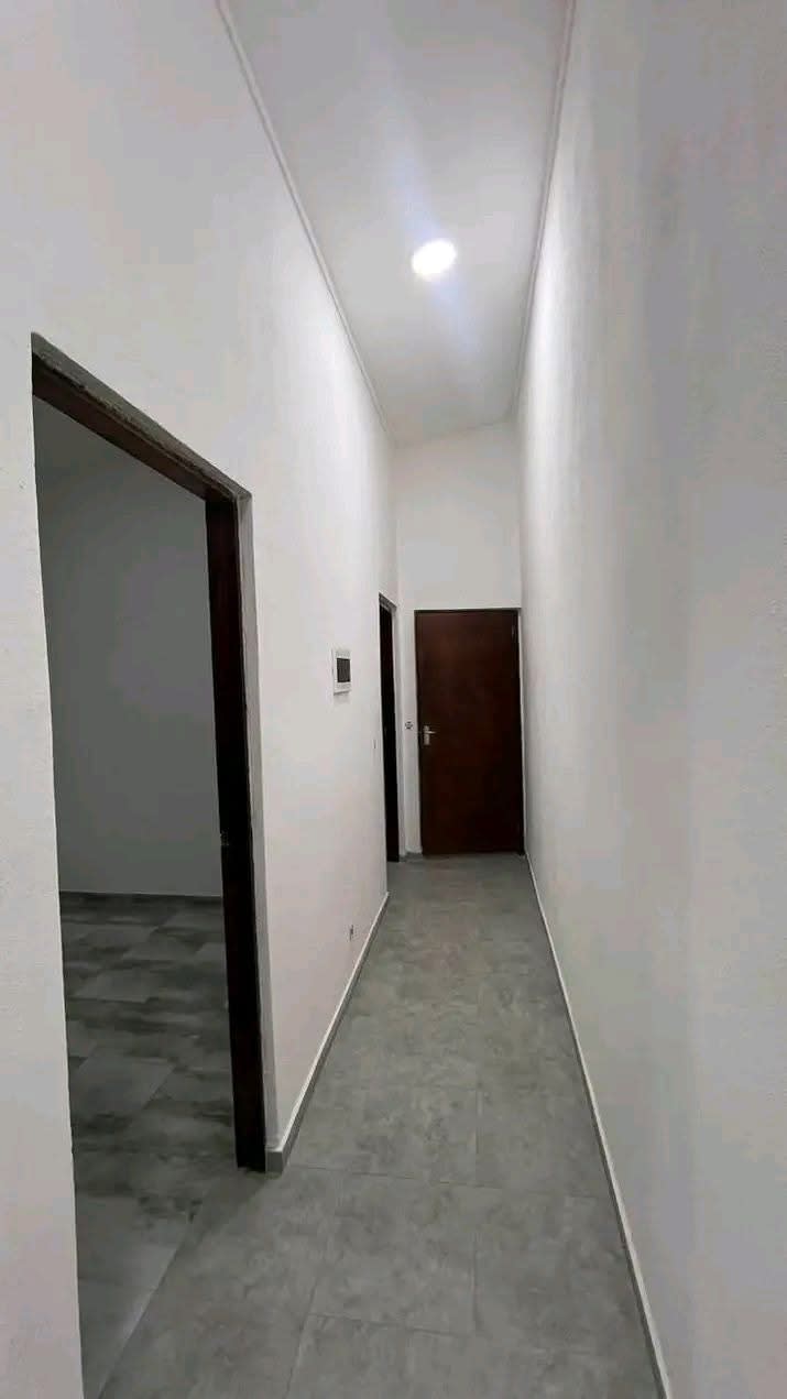 Casa T2 para arrendar em Manga, Beira, foto 4